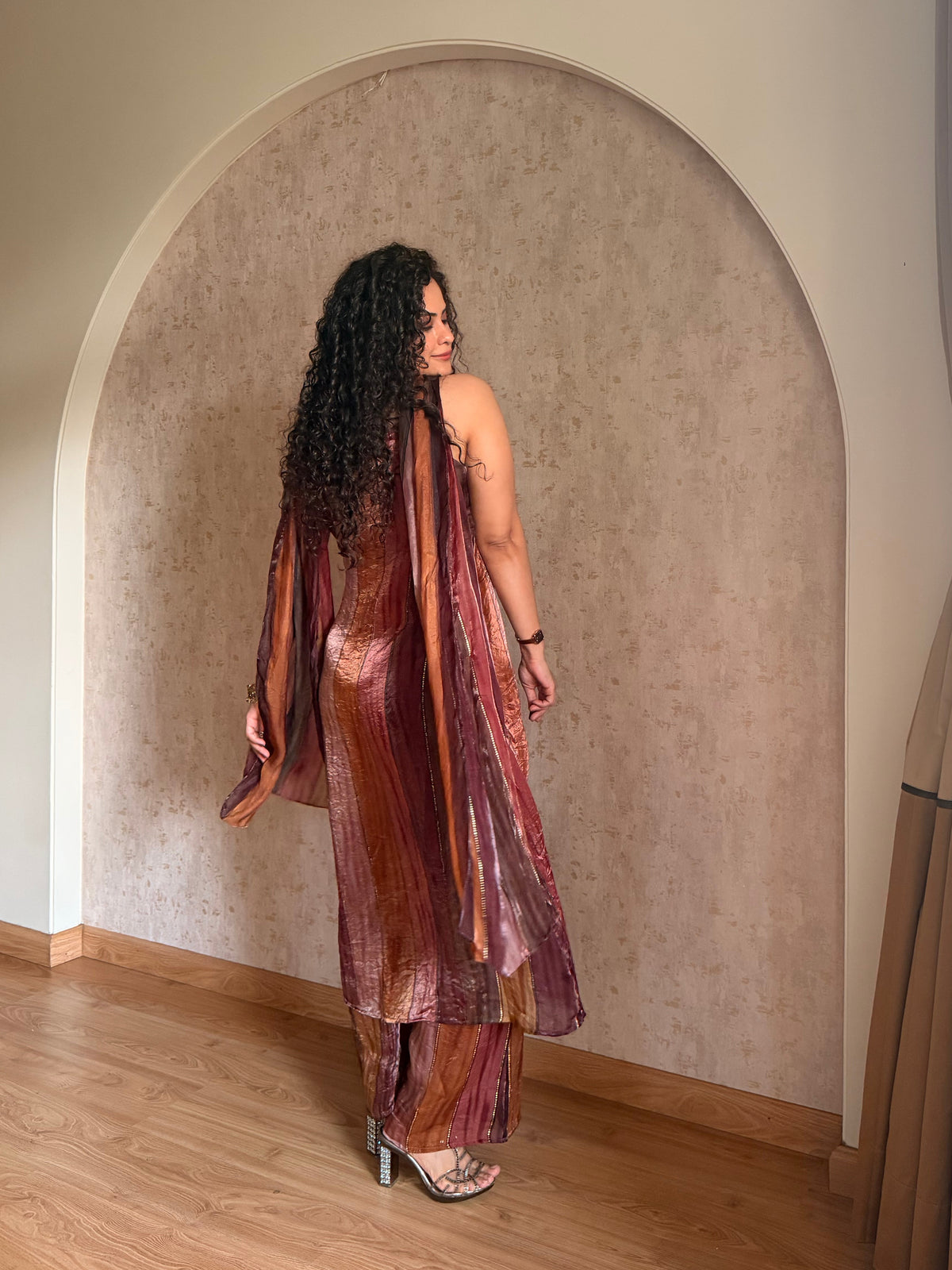 Aarzu Embroidered Suit Set