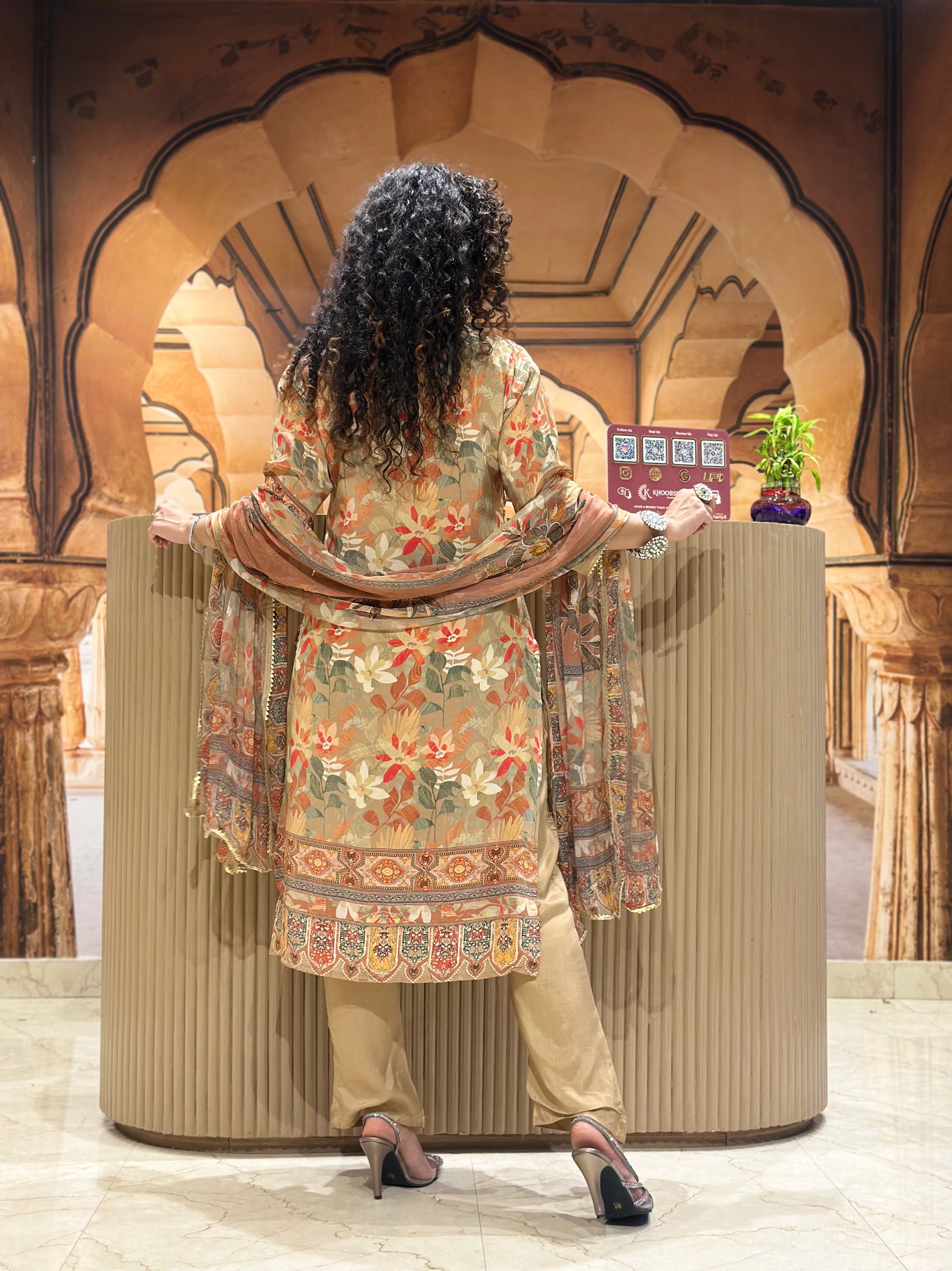 Maharani Festive Dupatta Set