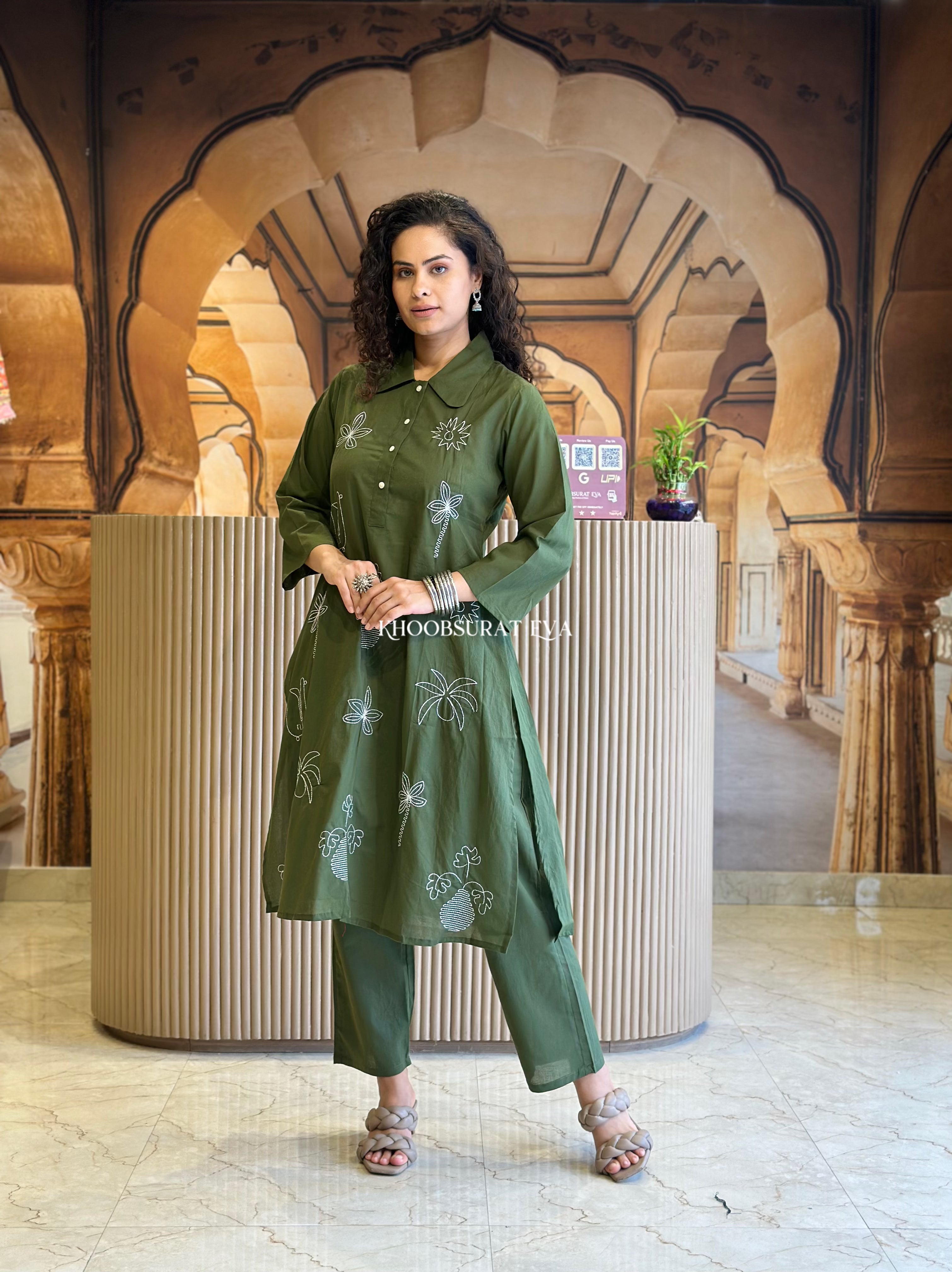 Queen Galaxy Olive Kurta Set