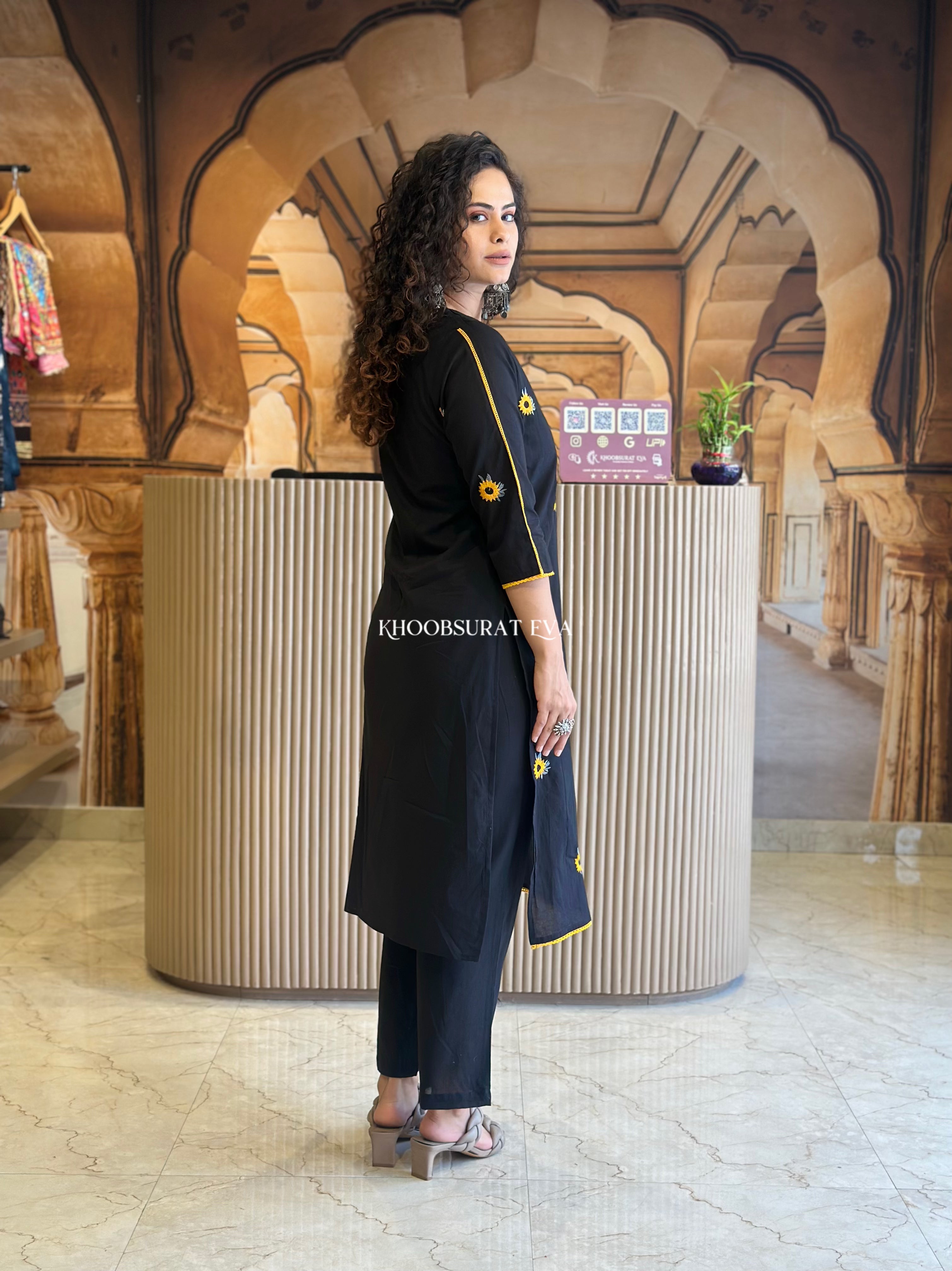 Everlasting Rich Black Kurta Set