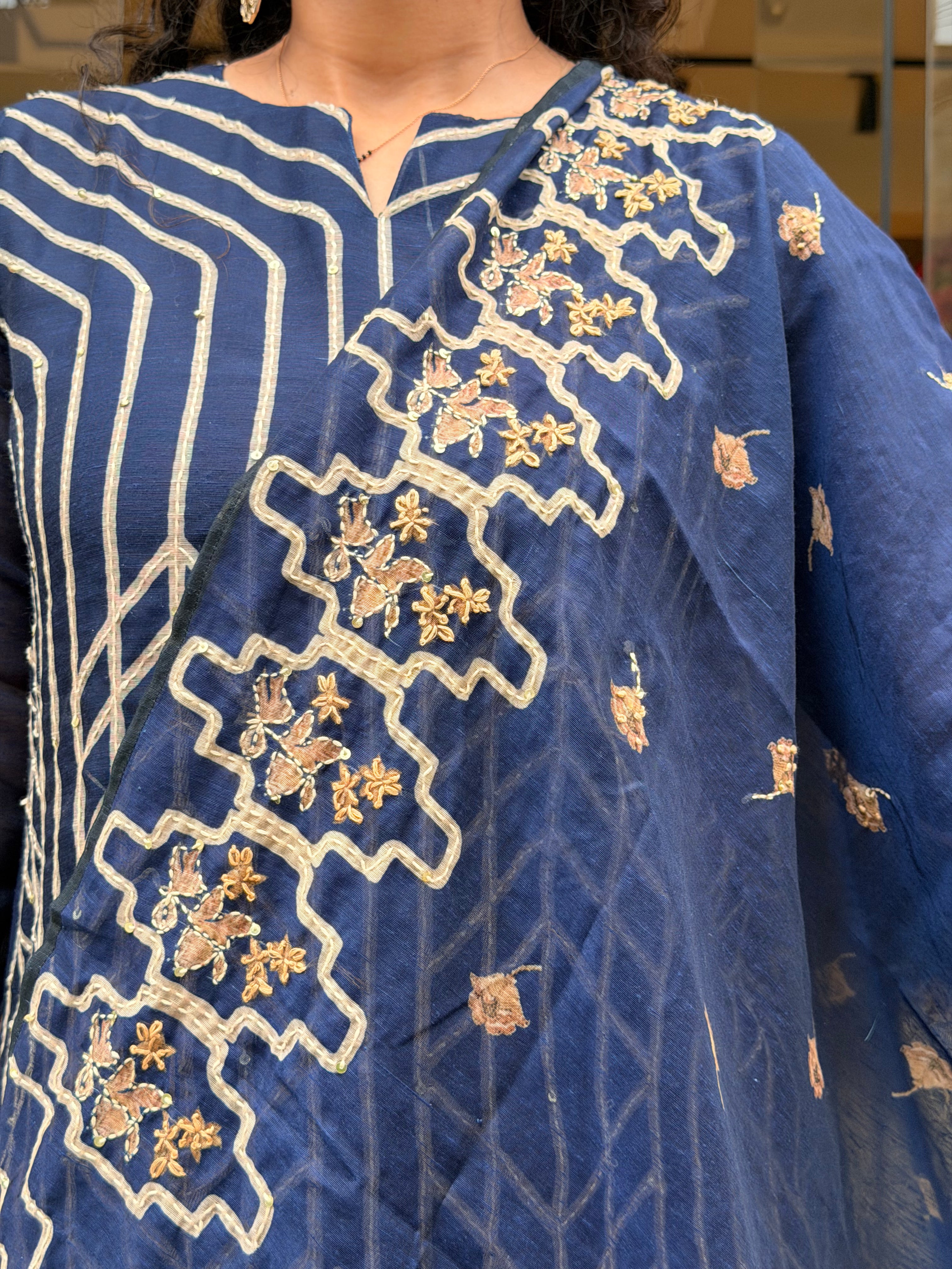 Rimjhim Embroidered Dupatta Set