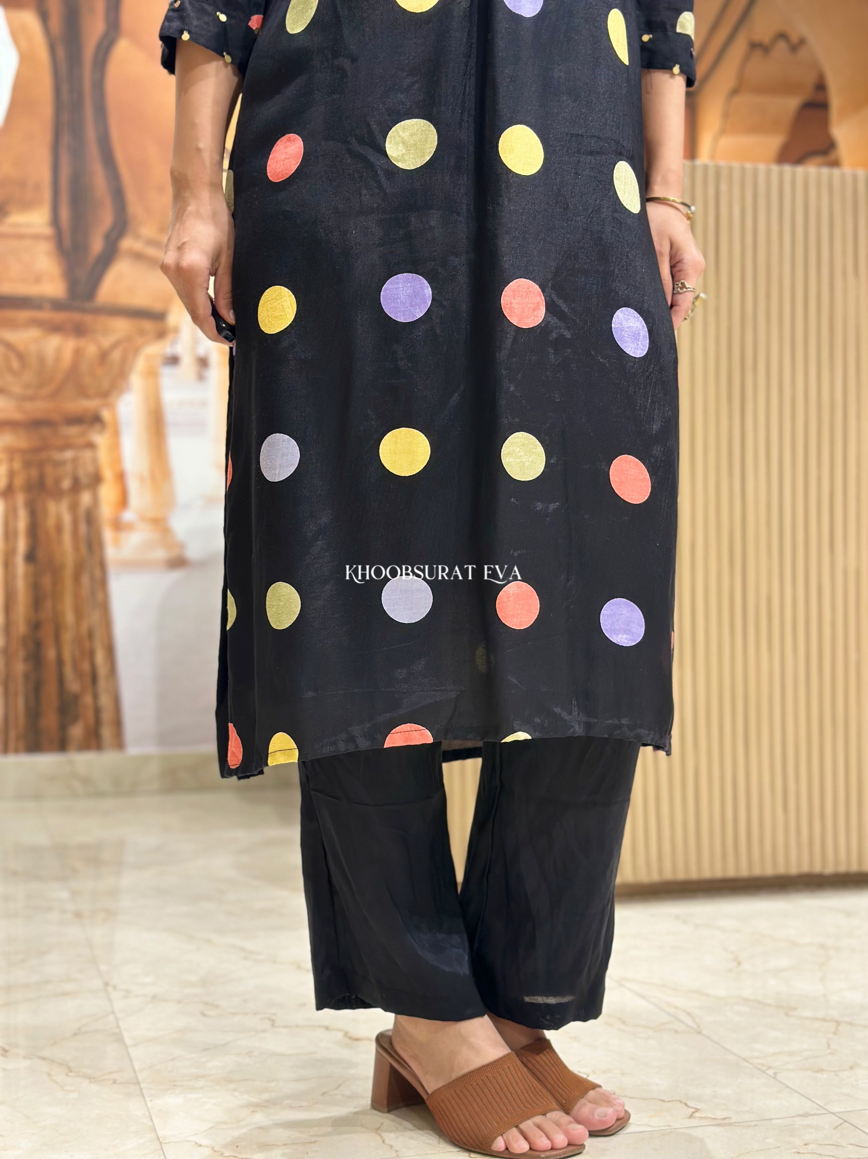 Rakhi Outfits Glow Kurta Set