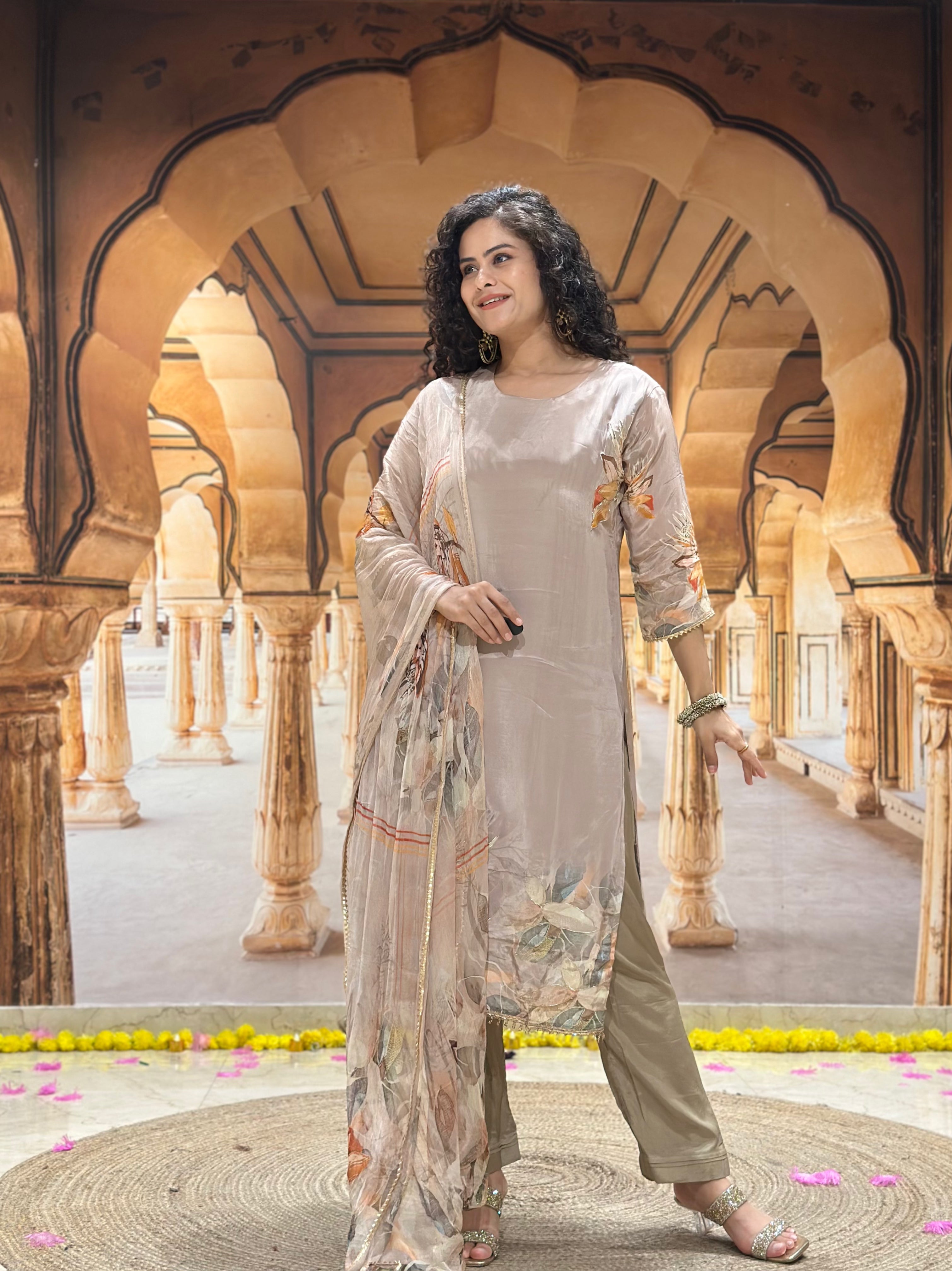 Mishti designer Suit Set