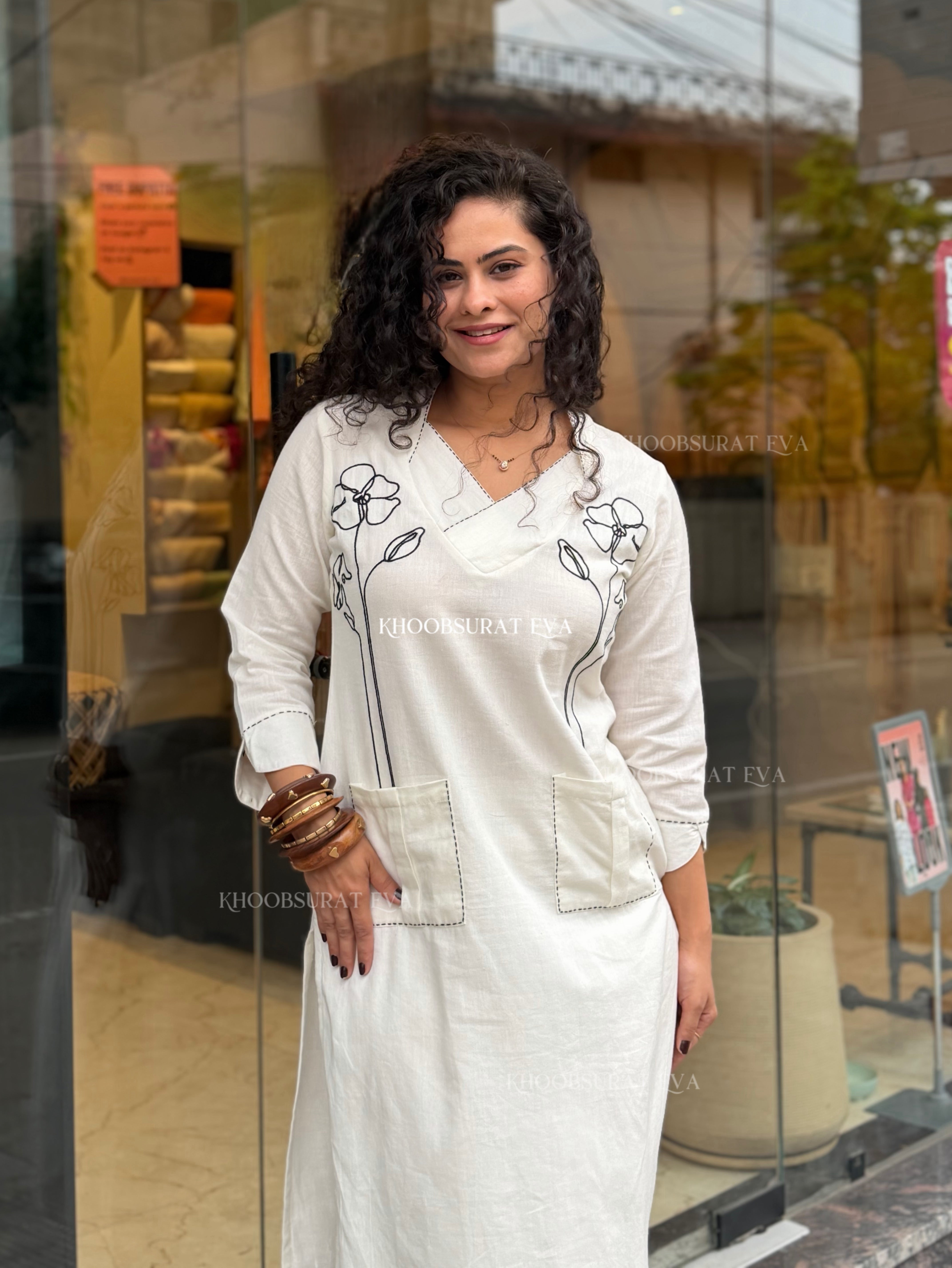 SUKOON WHITE KURTA SET