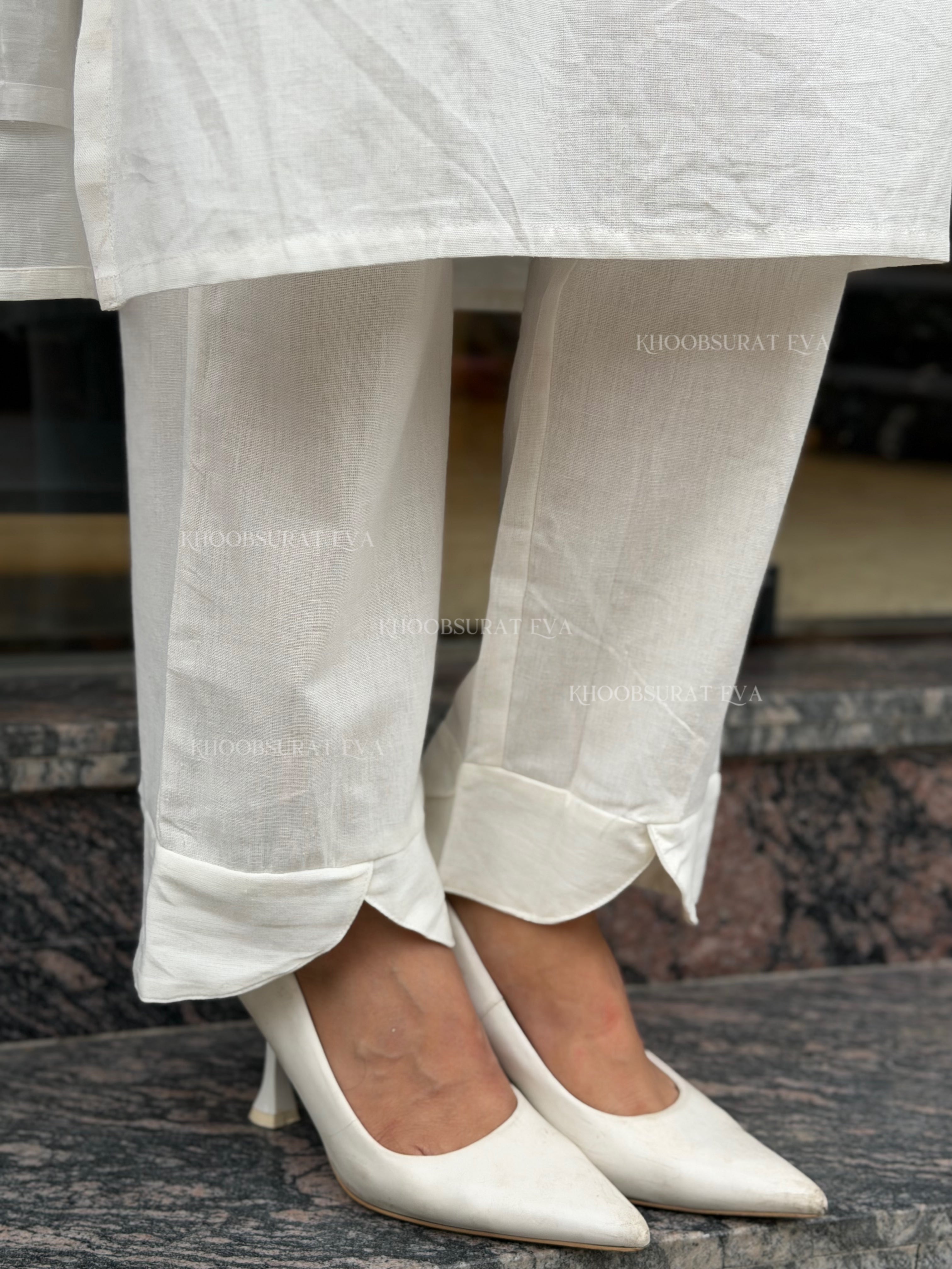 SUKOON WHITE KURTA SET