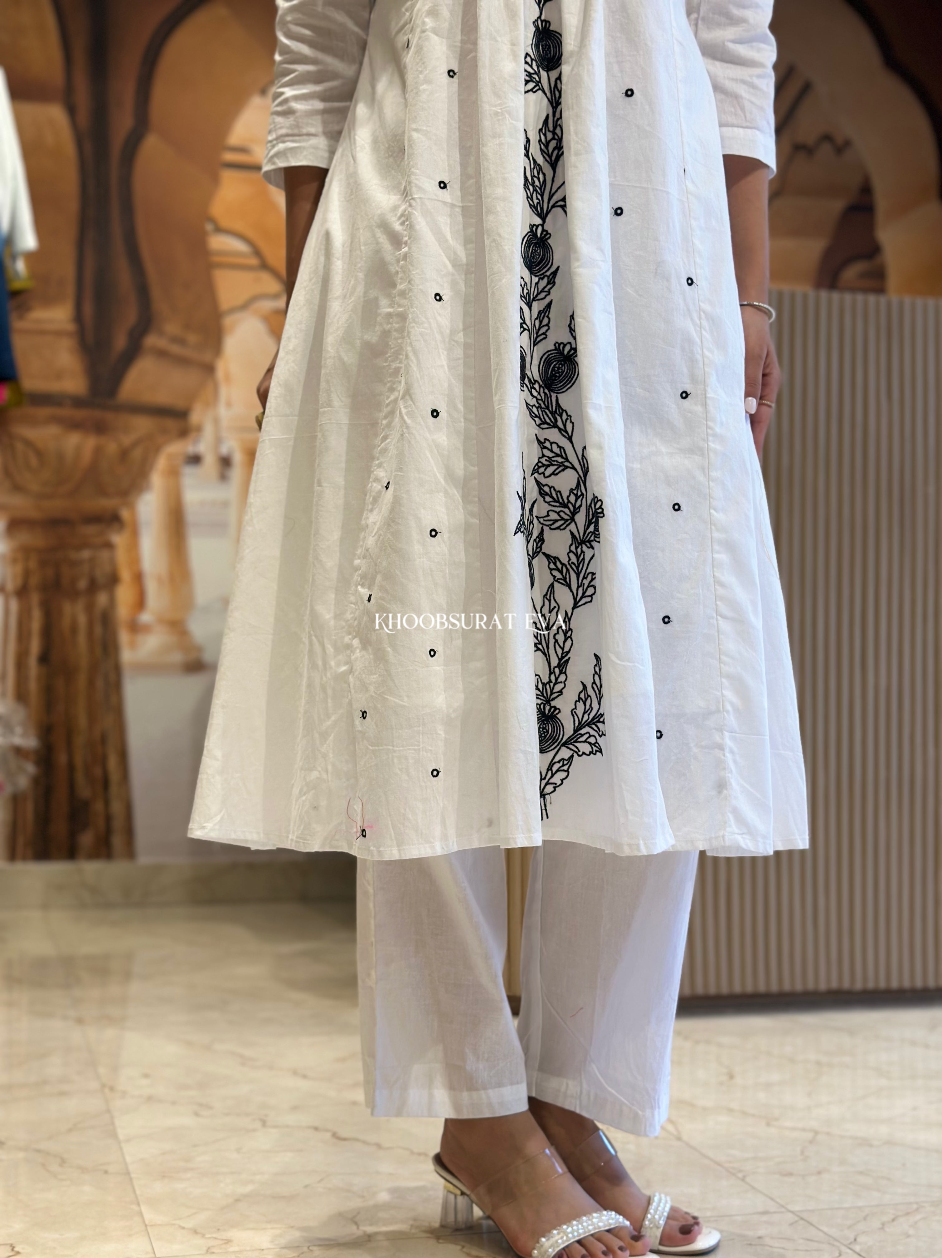 Beauty of Festive Kurta Set