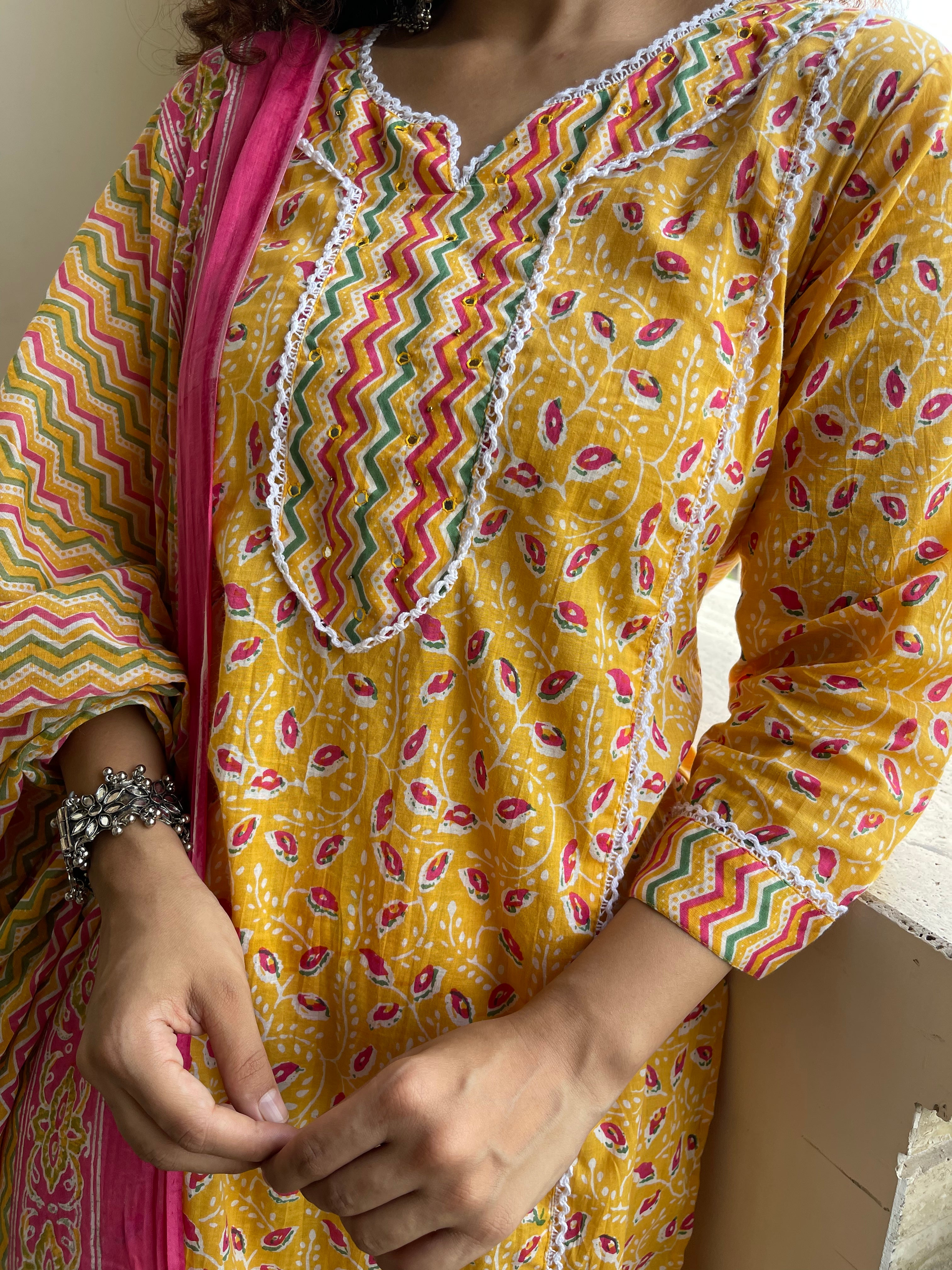Floral Motifs On Yellow Dupatta Suit Set