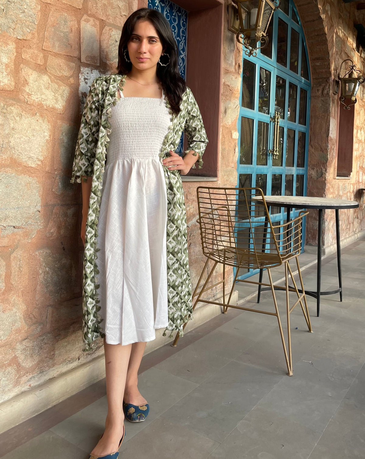 green dress with white jacket And Maxi Kardel_2024/12/25