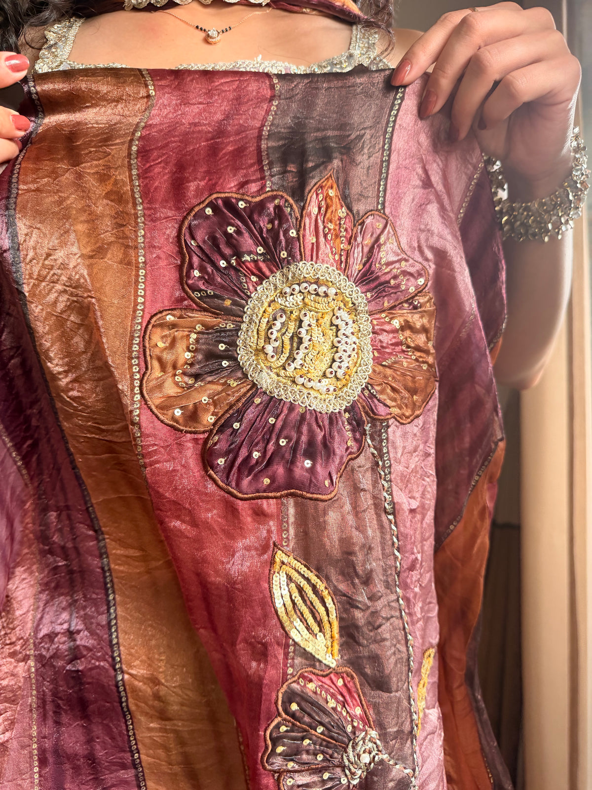 Aarzu Embroidered Suit Set