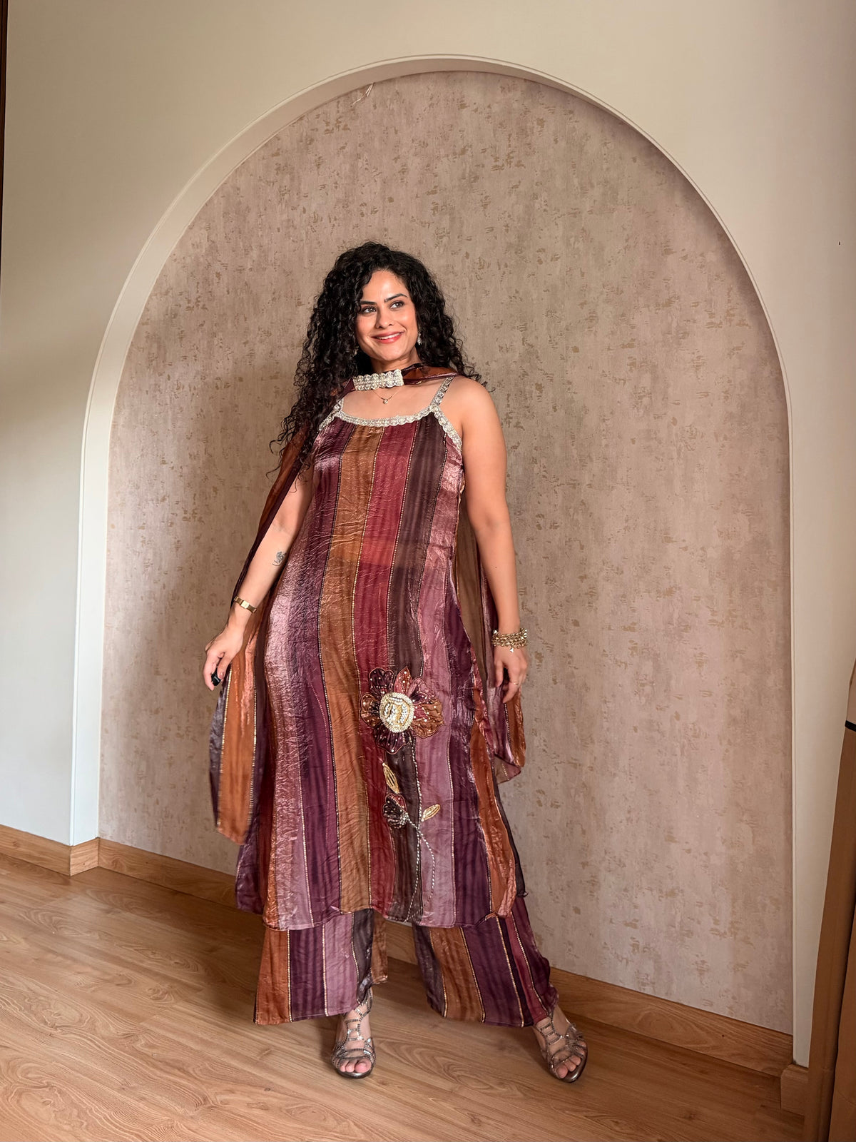 Aarzu Embroidered Suit Set