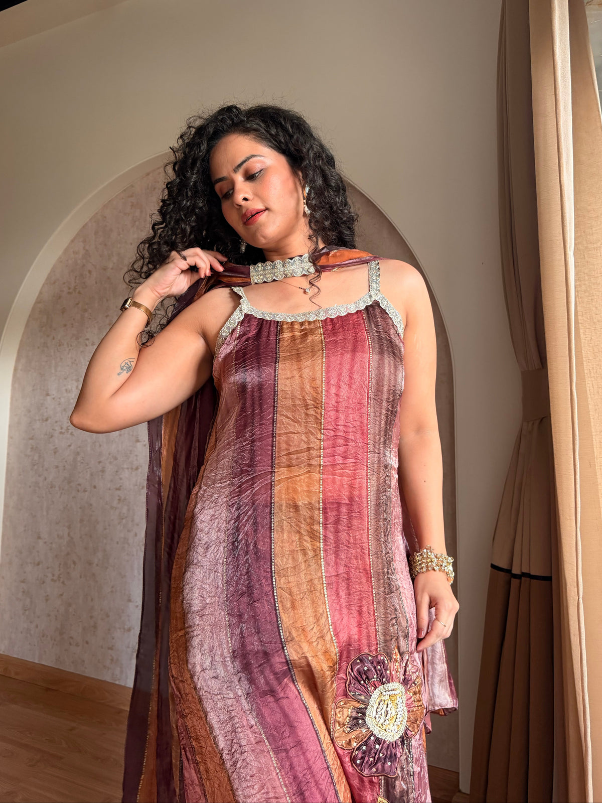 Aarzu Embroidered Suit Set