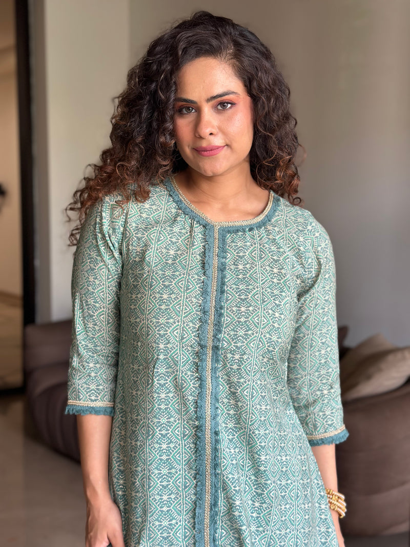 Posh Blue Kurta And Tulip Pants