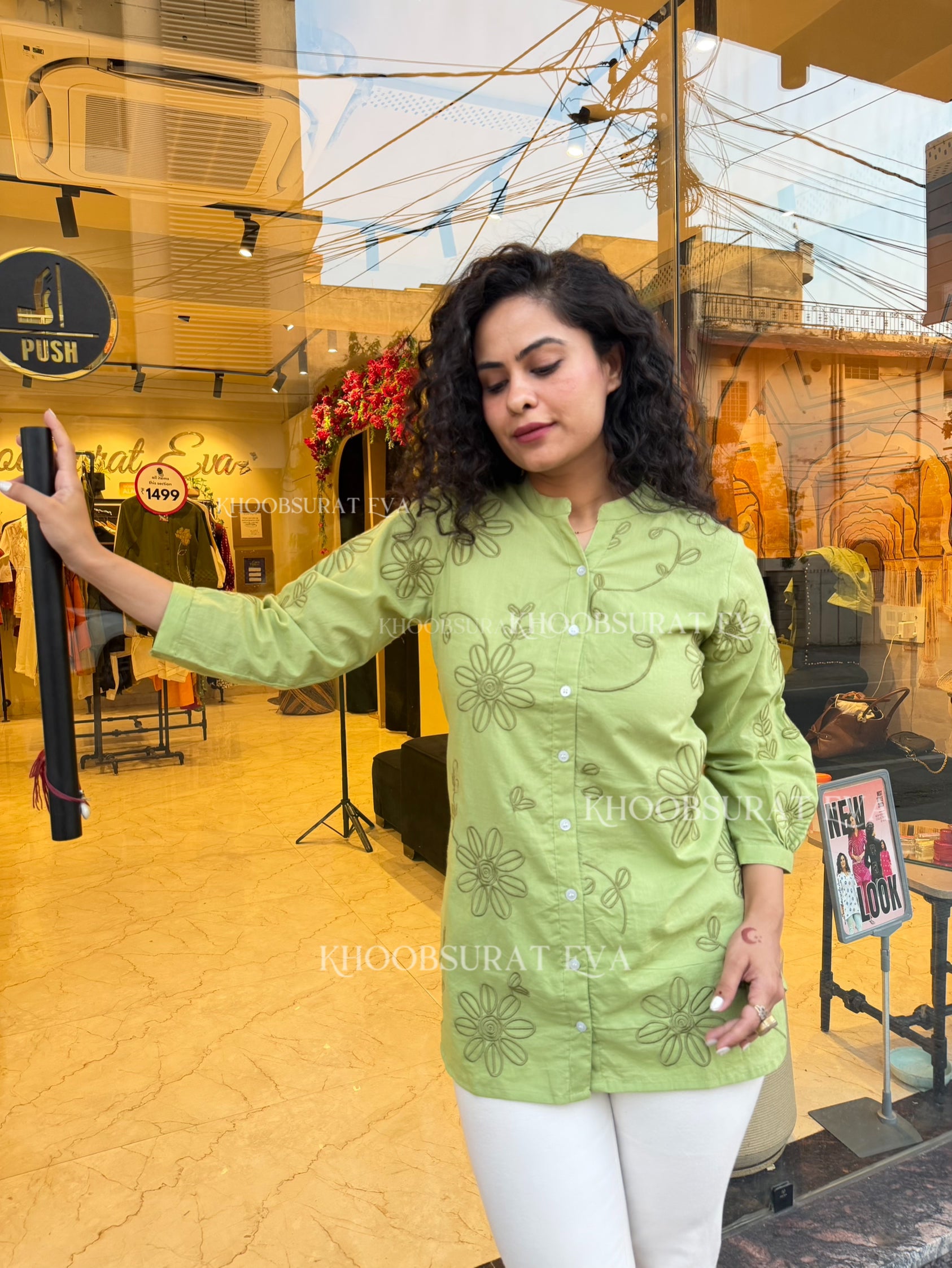 PASSION FLOWER TOP