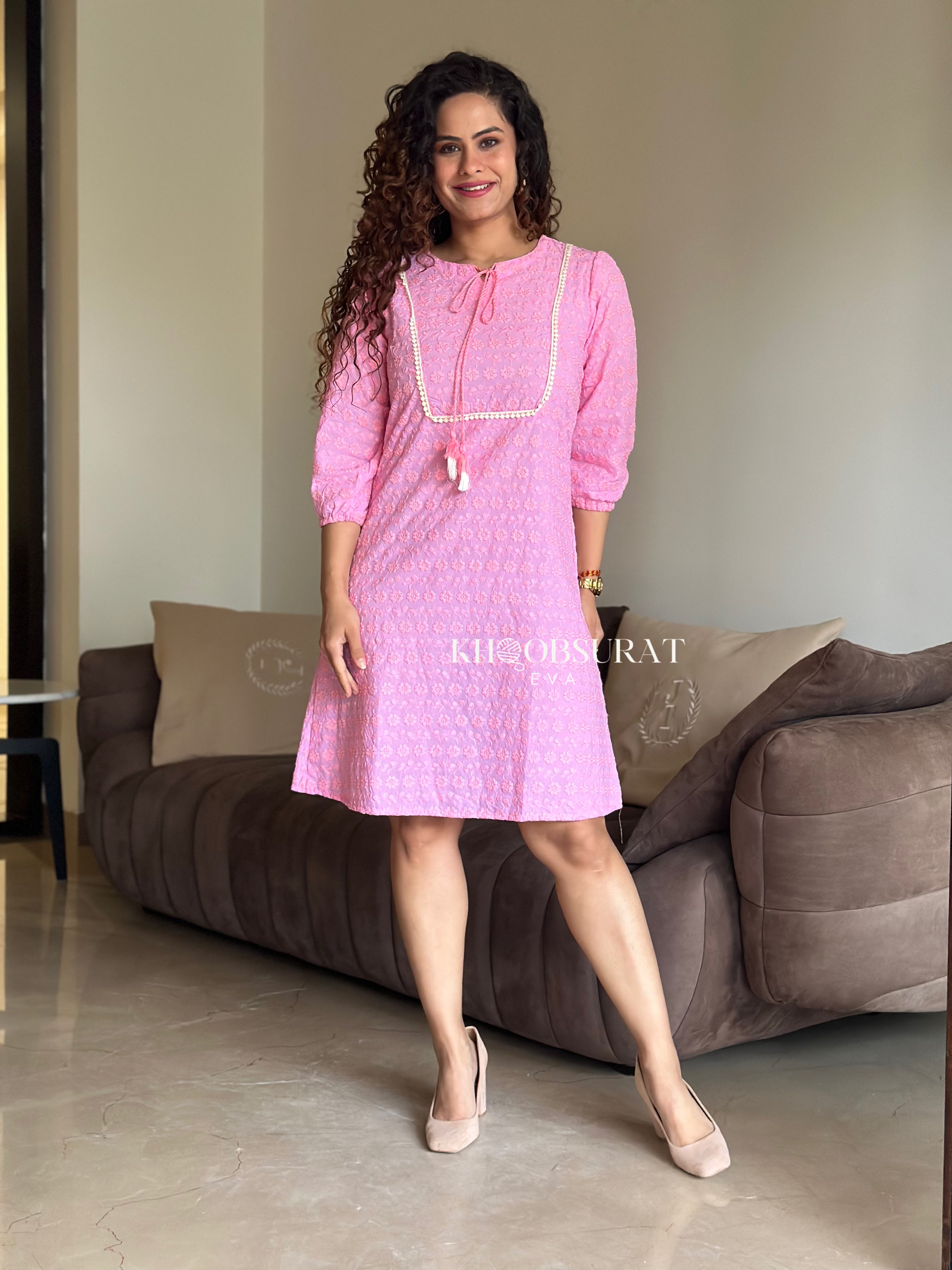 Valentino Pink Kurta Set Media 