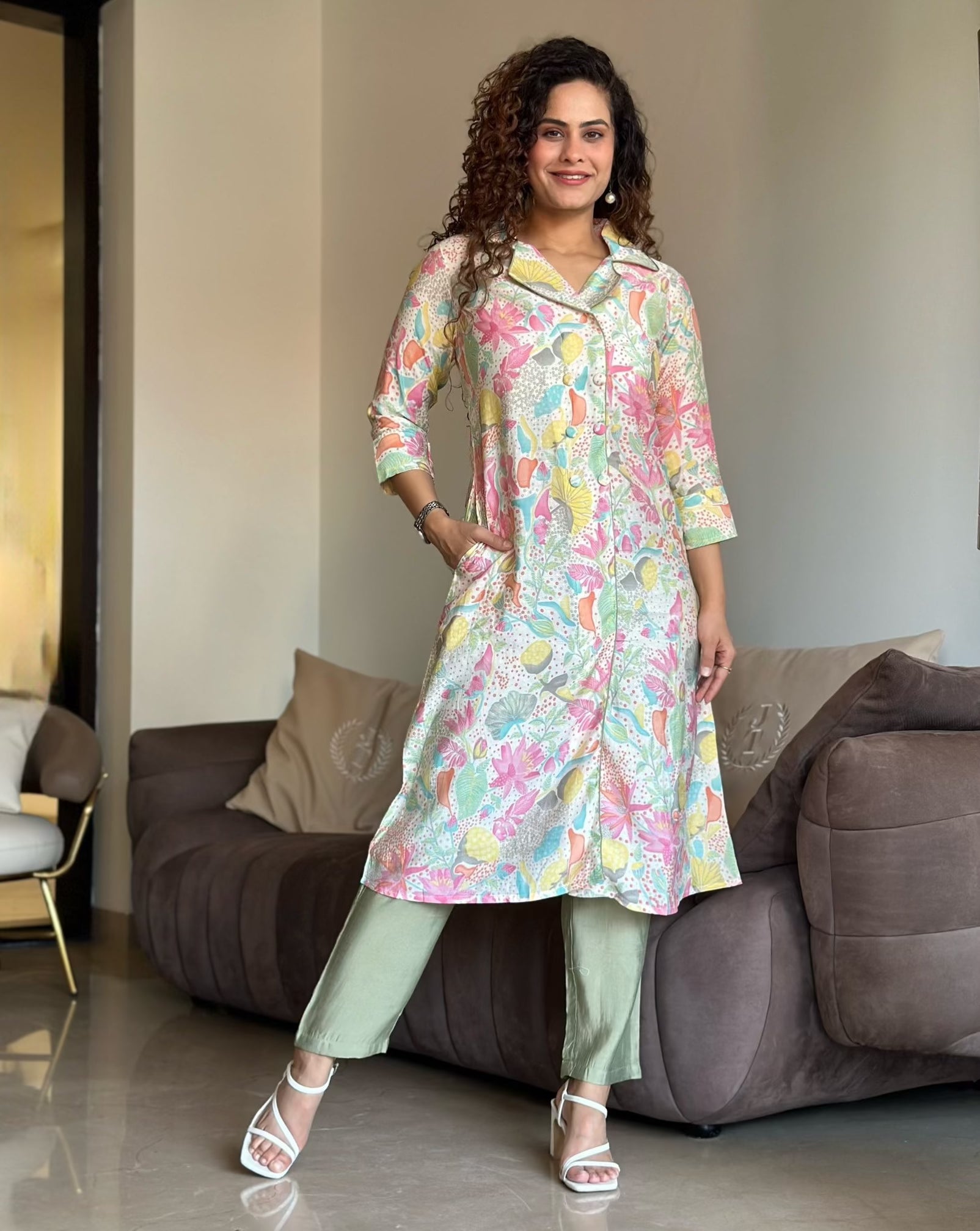 QUEENDOM GREEN KURTA SET