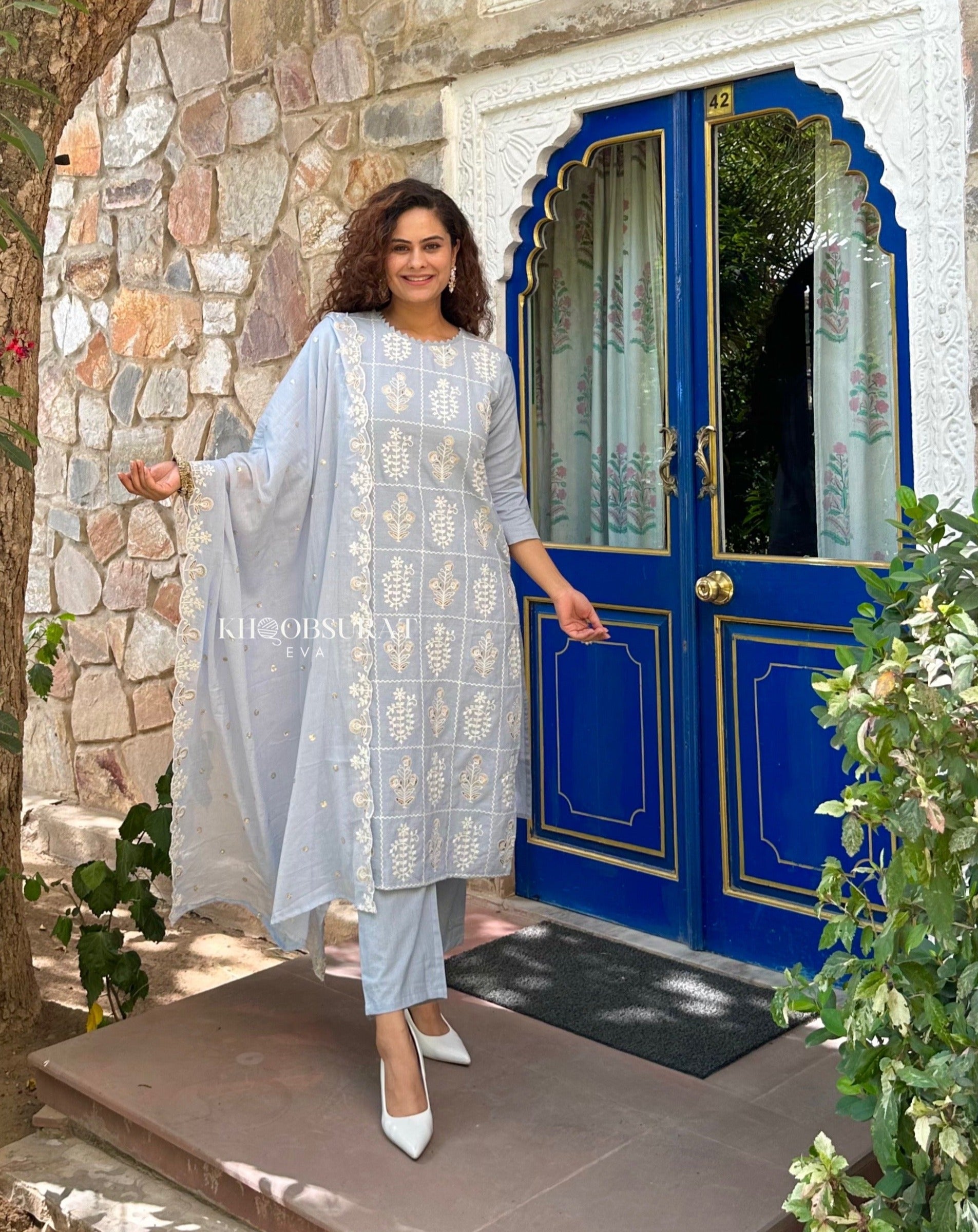 AESTHETIC BLUE EMBROIDERY KURTA SUIT SET 