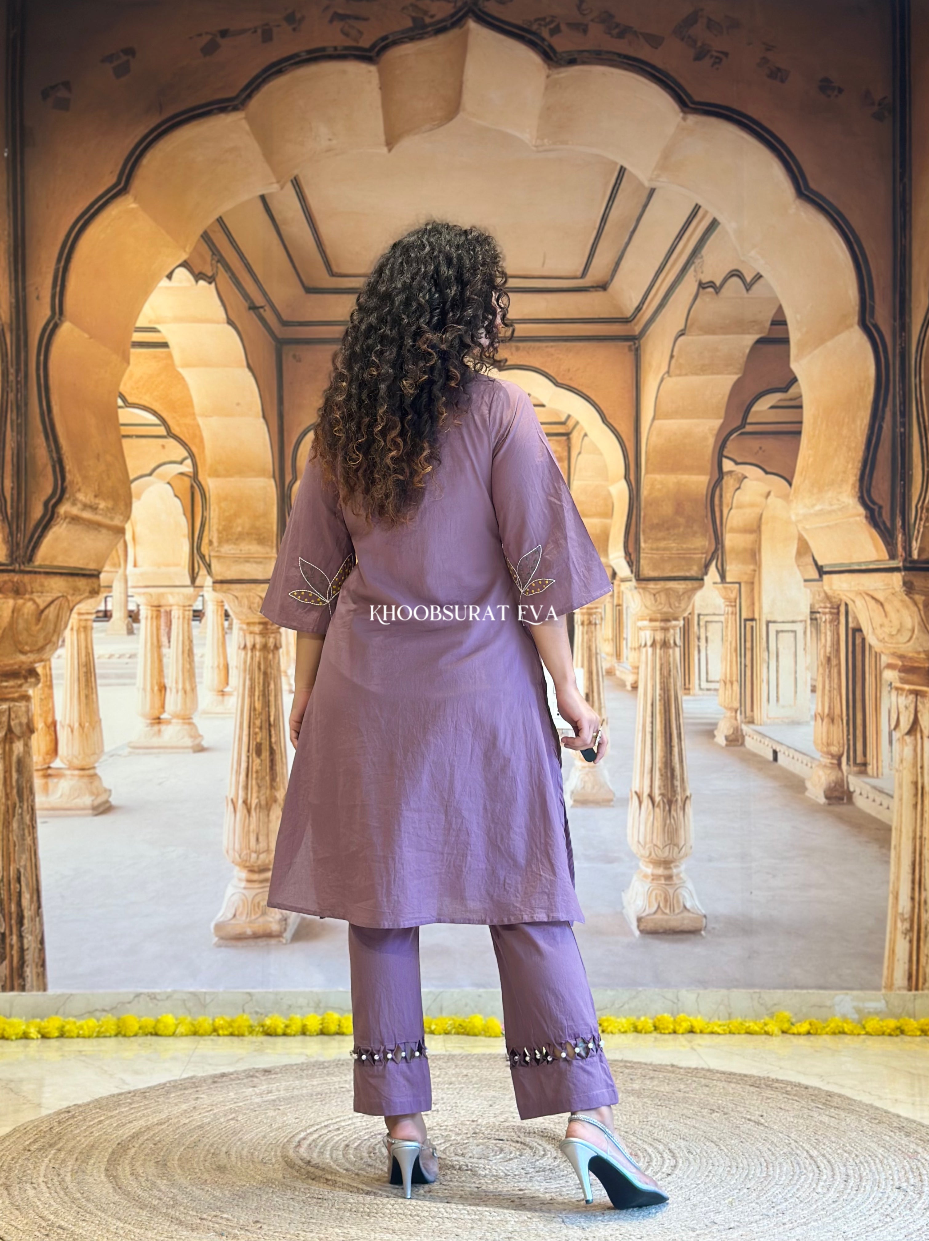 Ishwari Amber Kurta Set