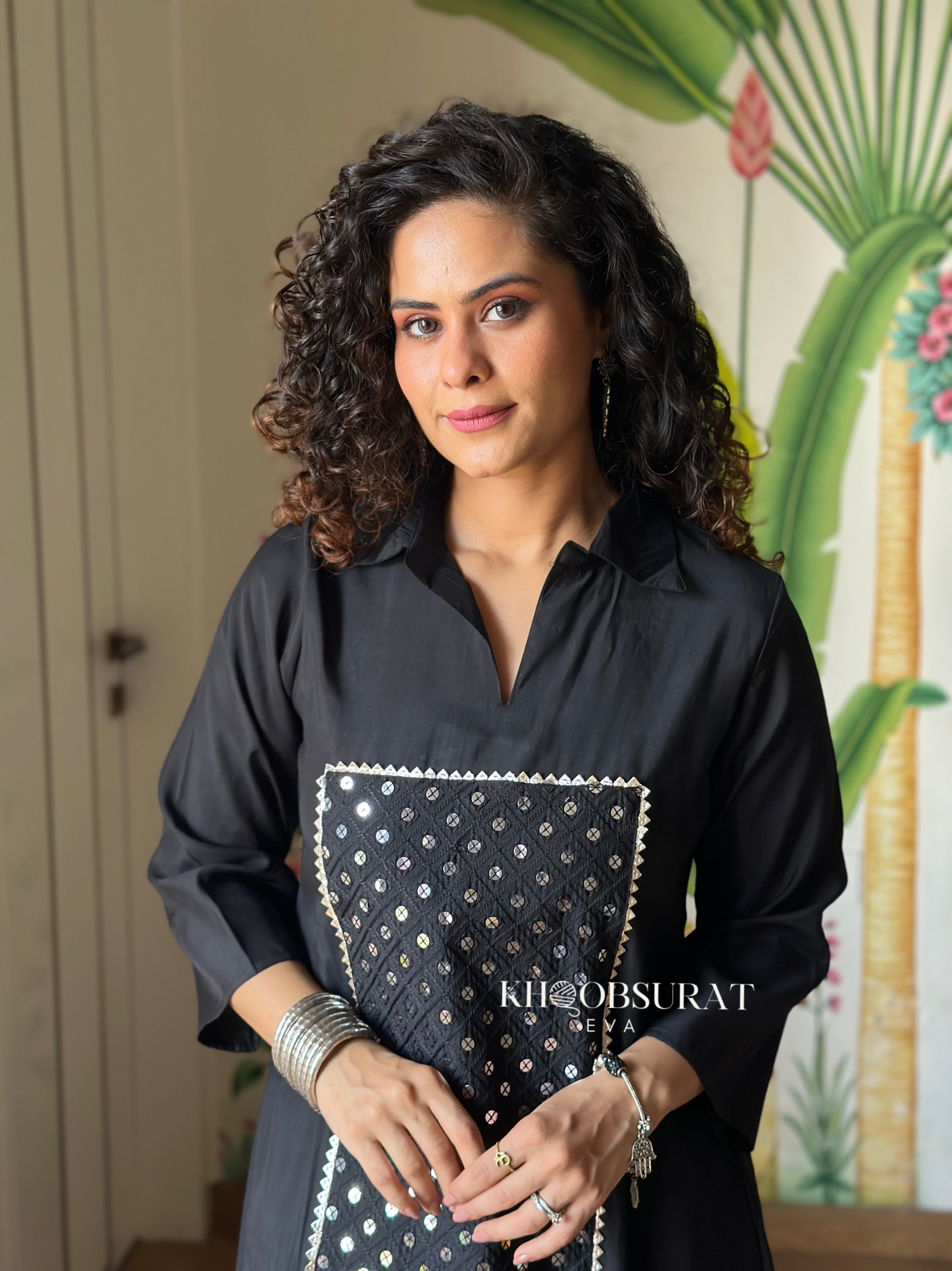 Glowy Fox Black Sequin Kurta Set