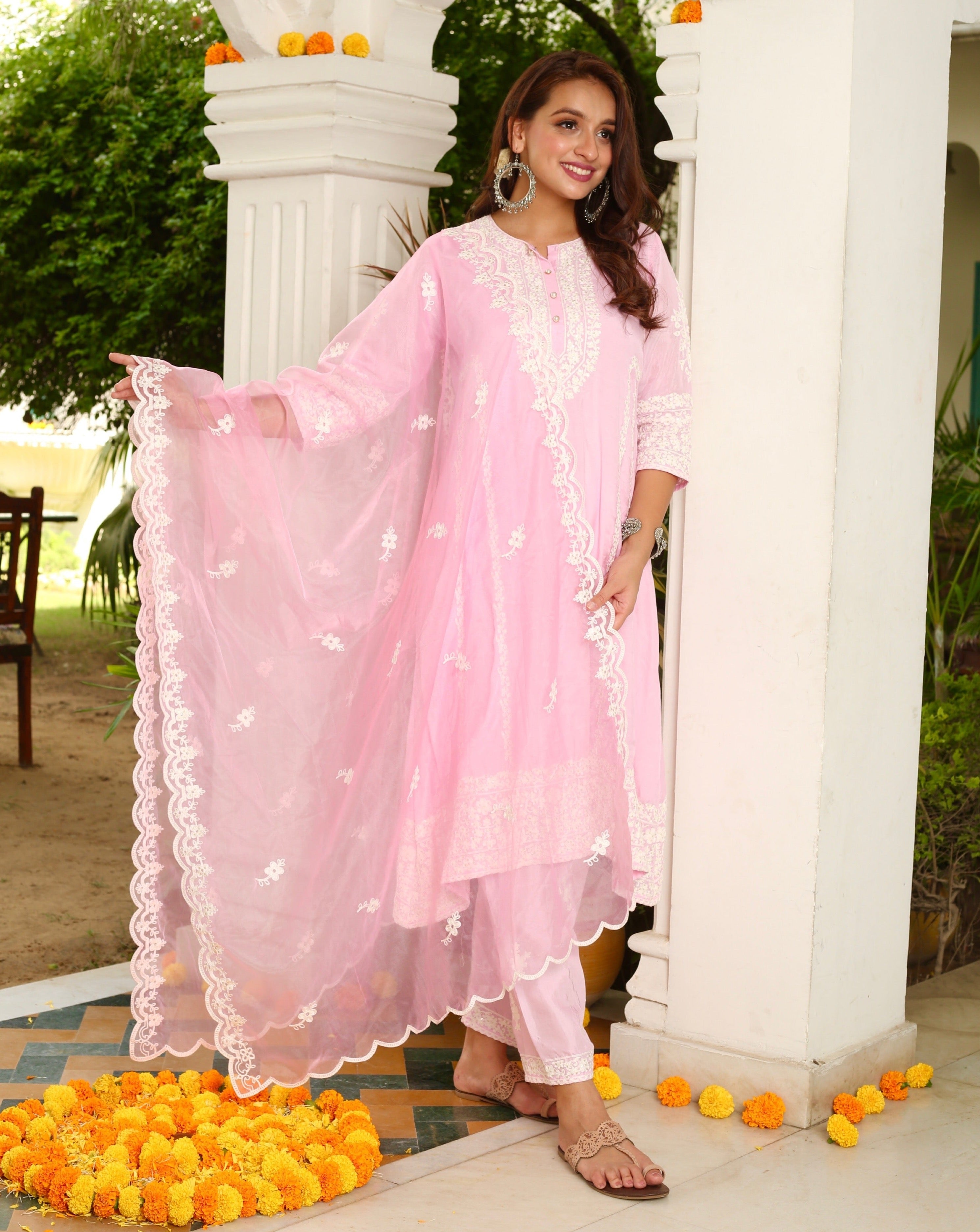 Statement Motif On Pink Dupatta Suit Set