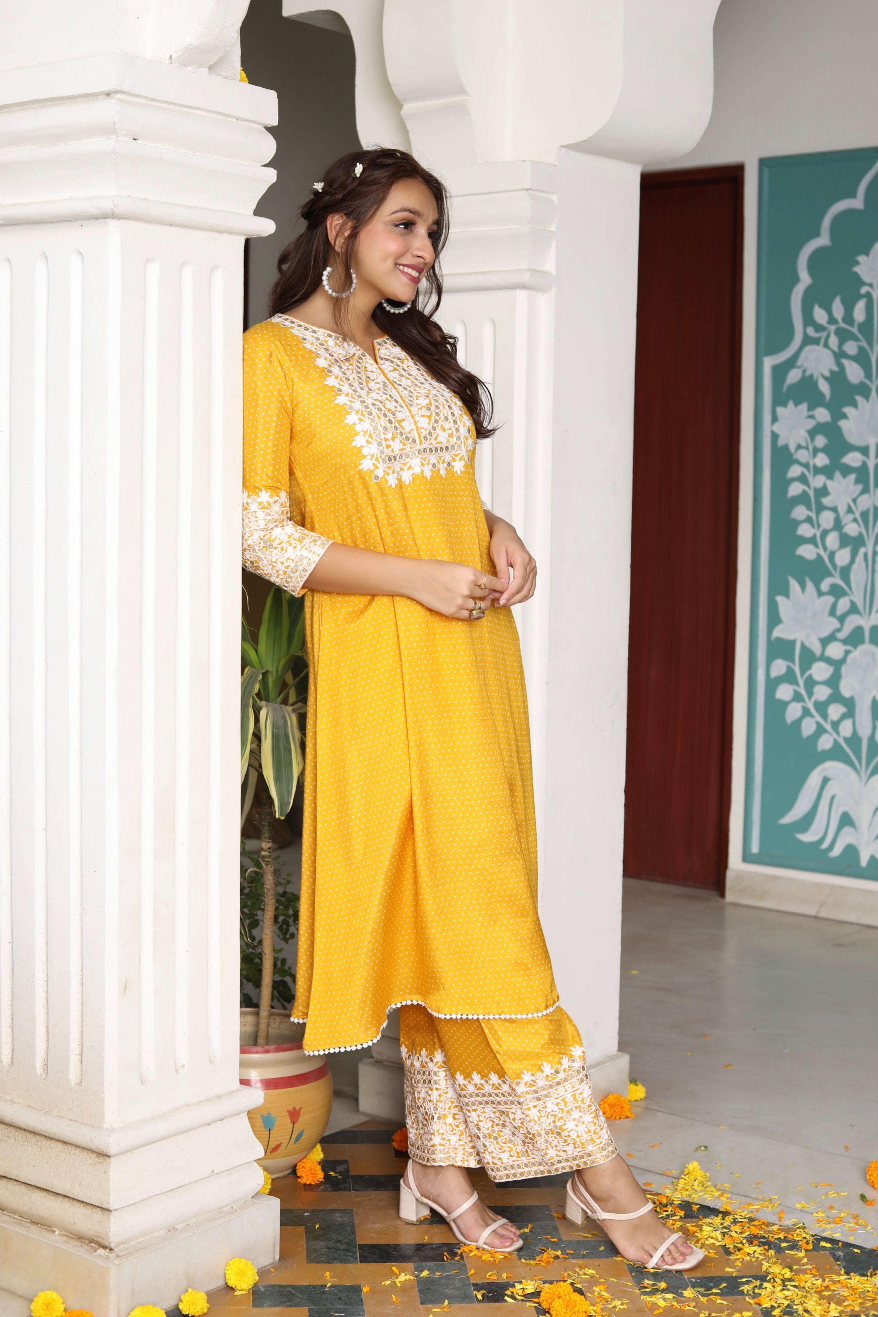 SUNSHINE YELLOW EMBROIDERED SILK KURTA PANTS