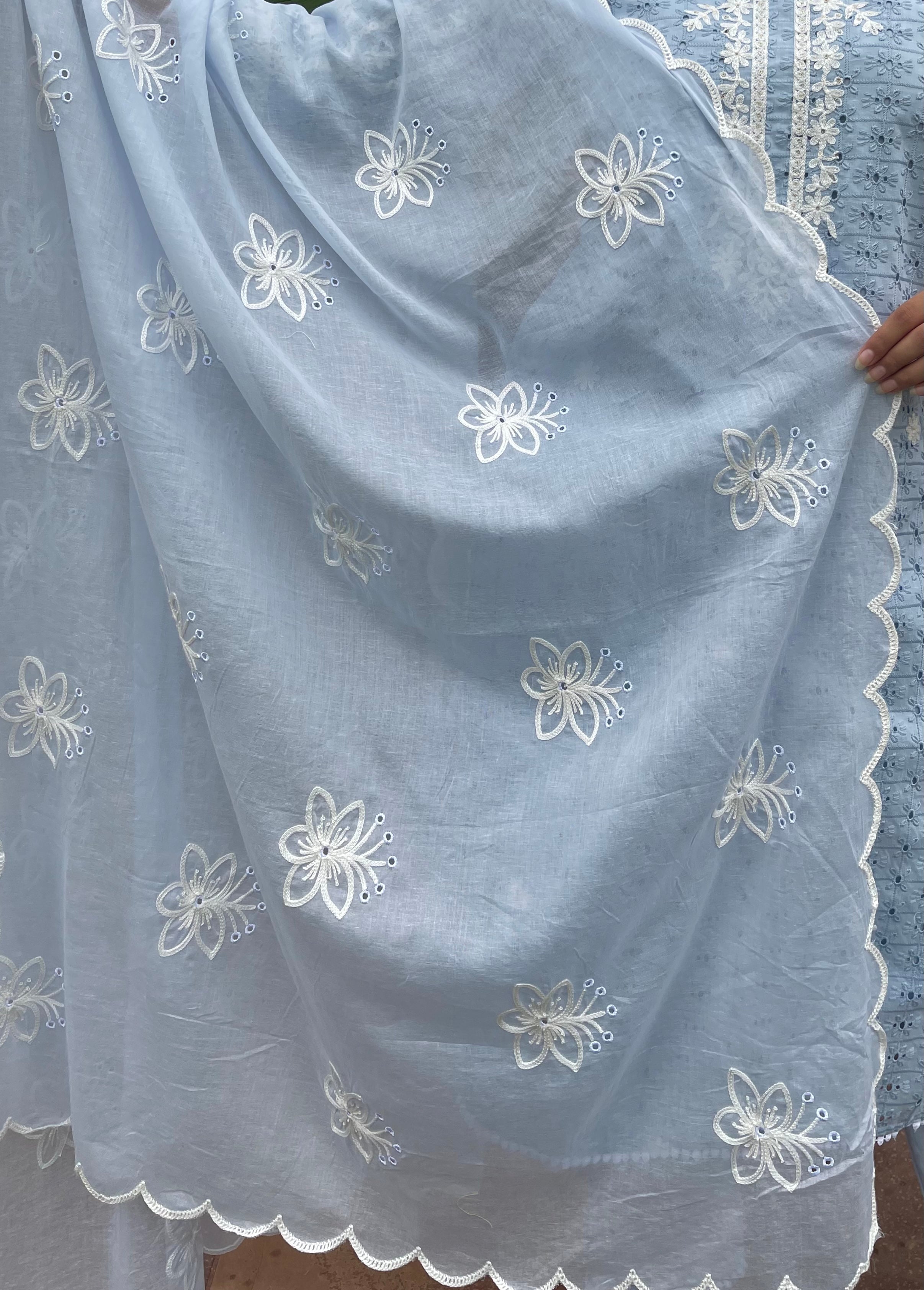 chikankari dupatta