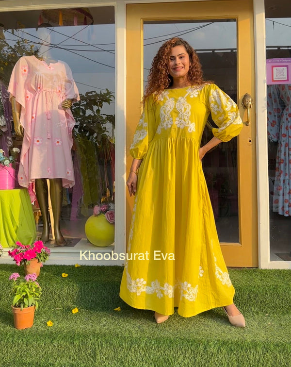 YELLOW EMBROIDERED DRESS WITH PUFF SLEEVES
